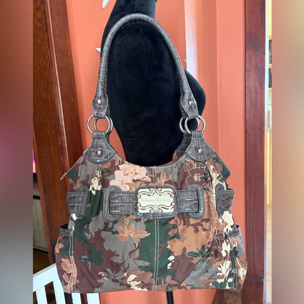 Sienna Ricchi Floral Camouflage Shoulder Bag in Brown & Green